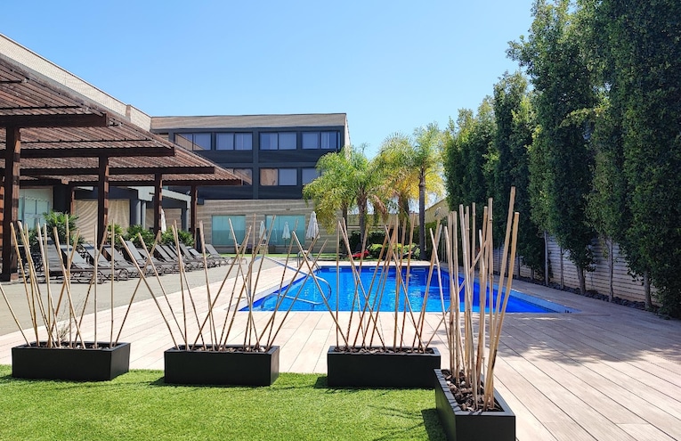Swimming pools - 1