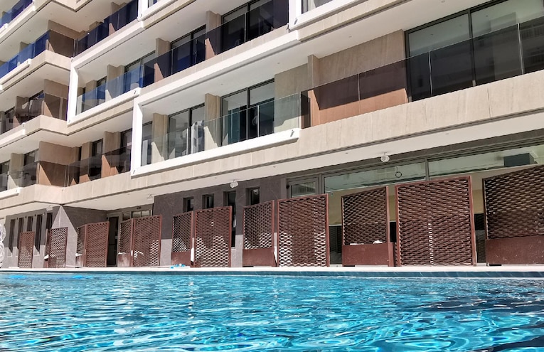 Swimming pools - 1