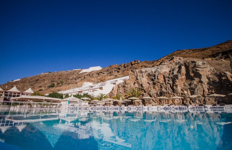 Swimming pools - 8