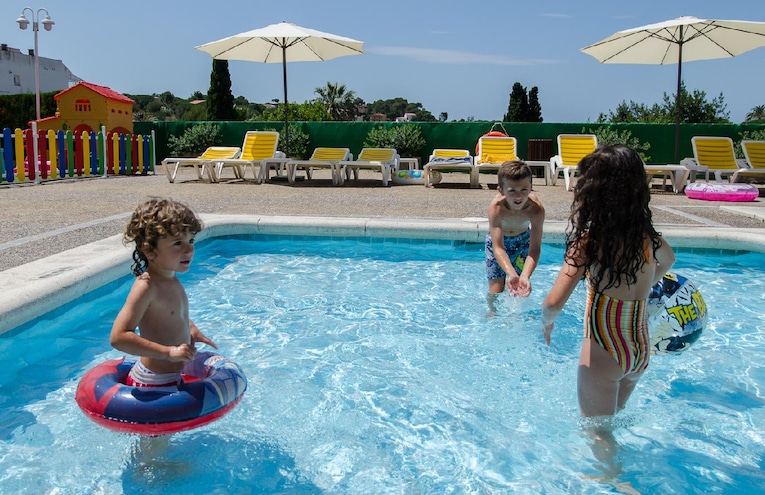 Swimming pools - 4
