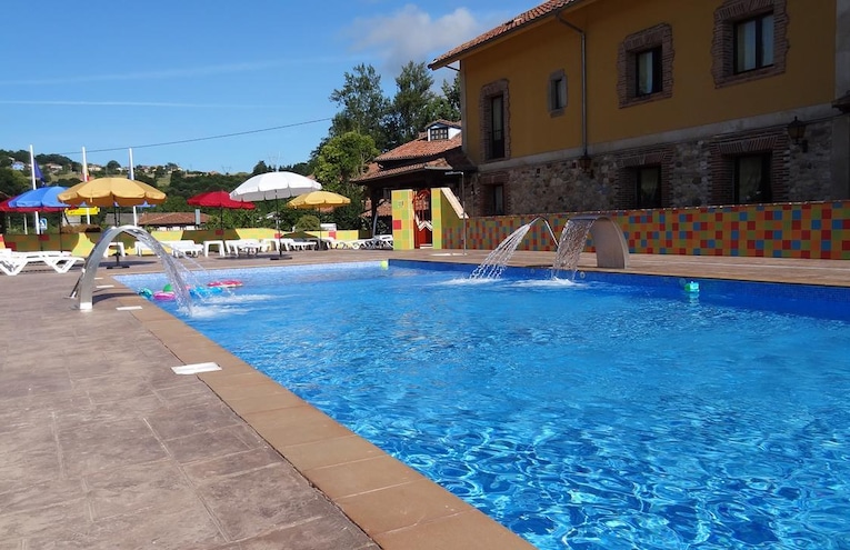 Swimming pools - 5