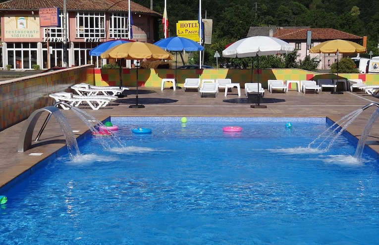 Swimming pools - 7
