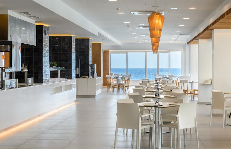 Restaurants - 11