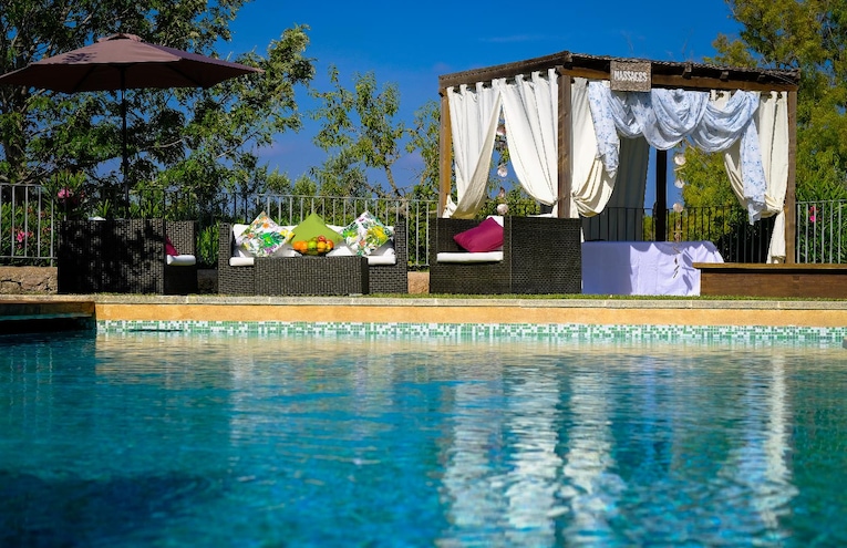 Swimming pools - 4