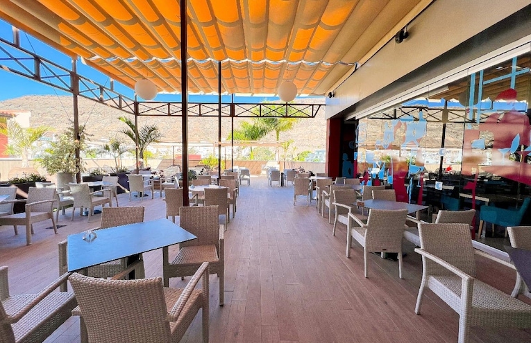 Restaurants - 4