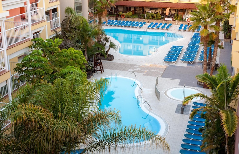 Swimming pools - 3