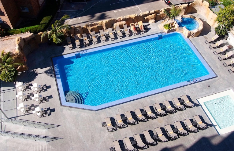 Swimming pools - 2