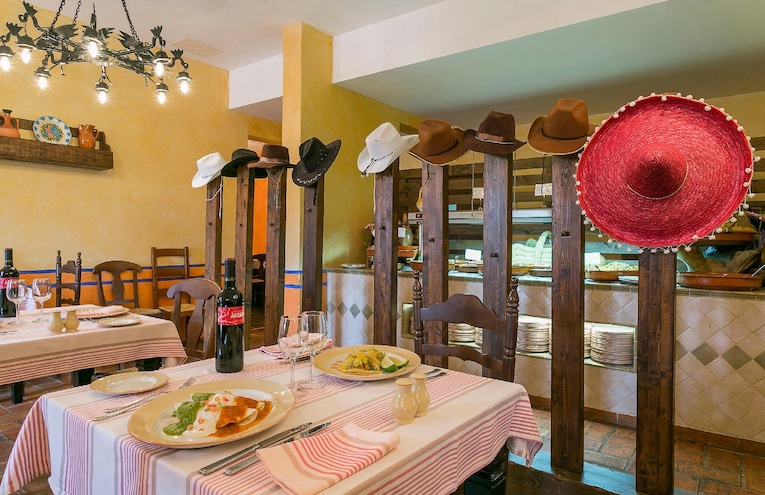 Restaurants - 4