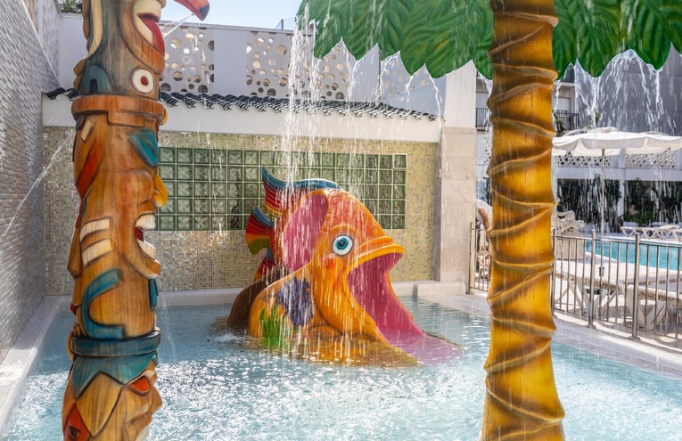Swimming pools - 1
