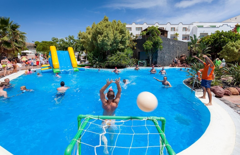 Swimming pools - 1