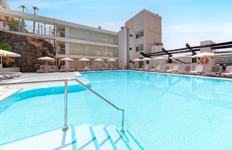 Swimming pools - 2