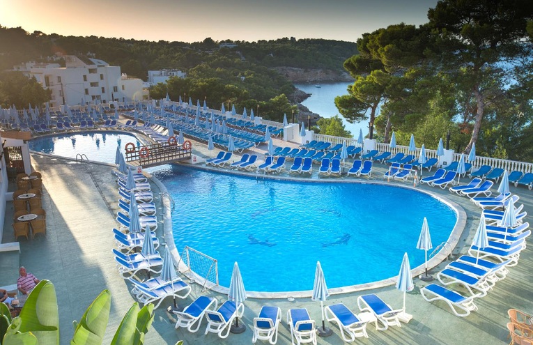 Swimming pools - 4