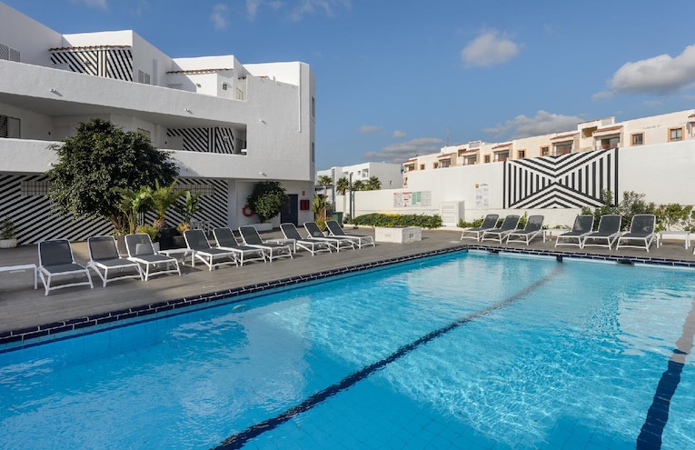 Swimming pools - 2