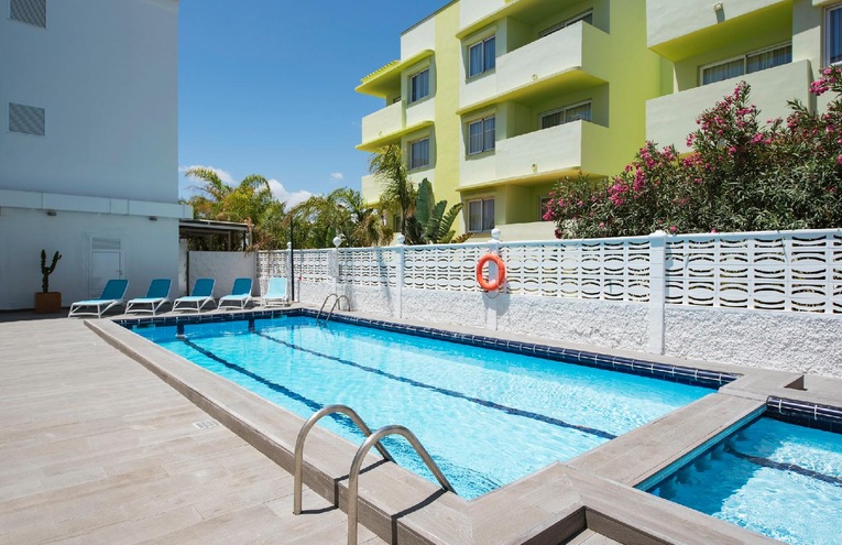 Swimming pools - 4