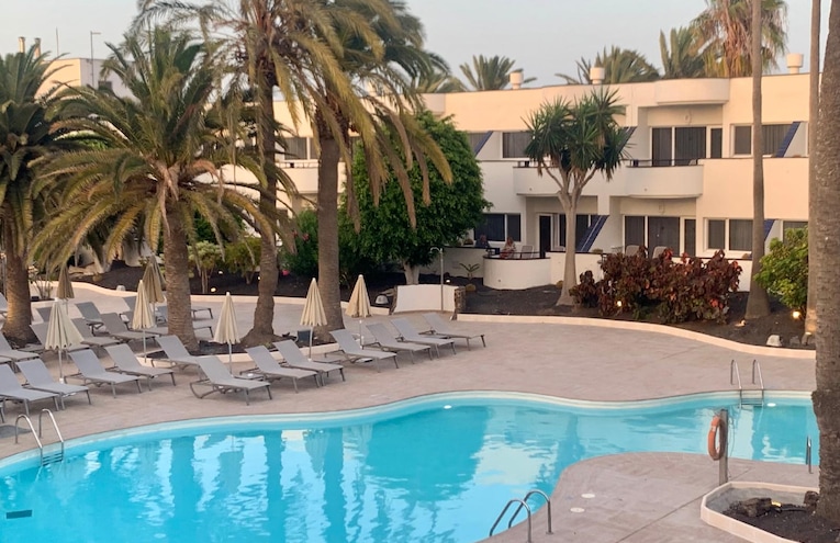 Swimming pools - 1