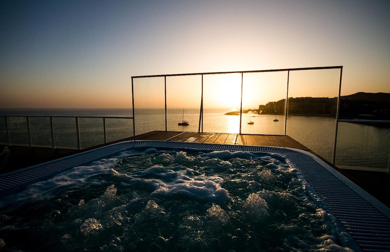 Swimming pools - 5