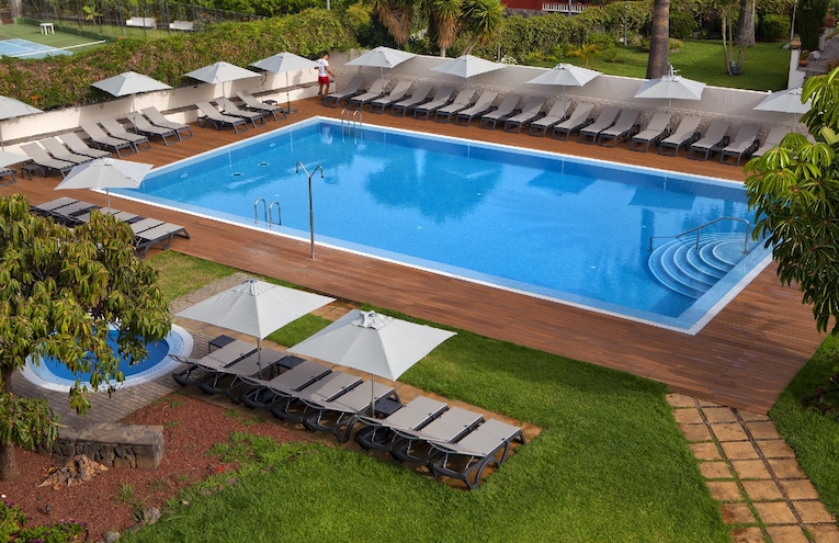 Swimming pools - 5