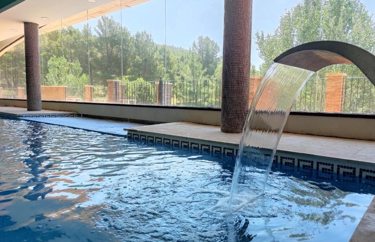 Swimming pools - 1