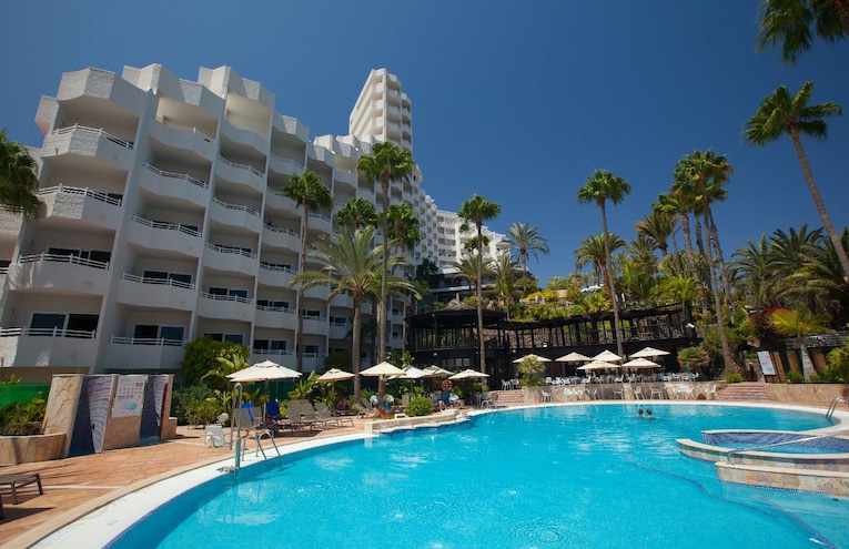 Swimming pools - 2