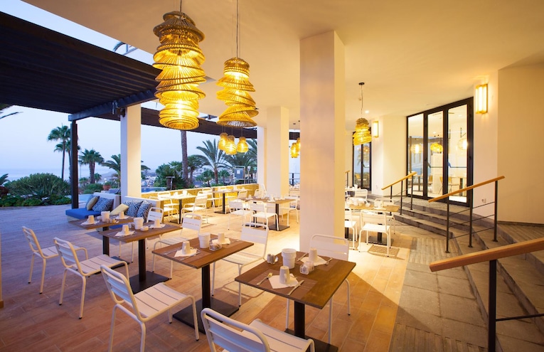 Restaurants - 6