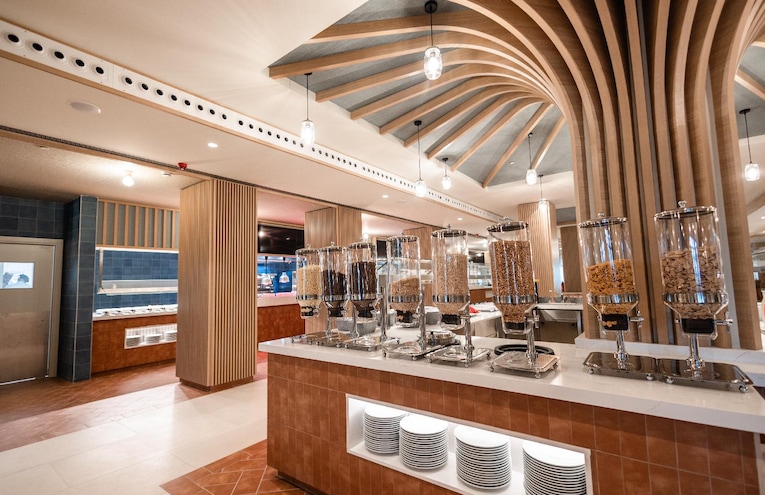 Restaurants - 10