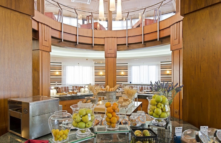 Restaurants - 3
