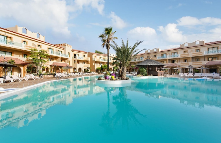 Swimming pools - 1