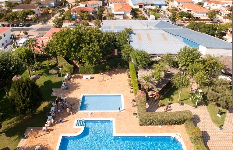 Swimming pools - 1