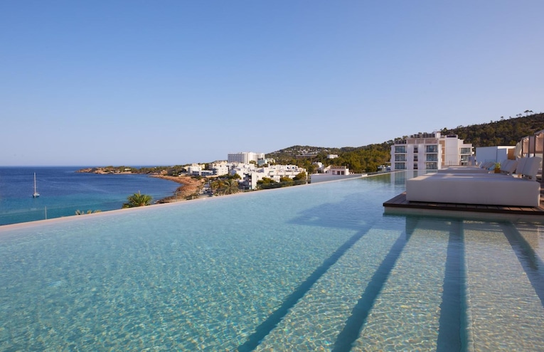 Swimming pools - 3