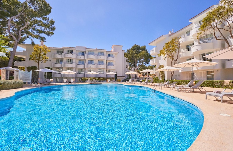 Swimming pools - 1