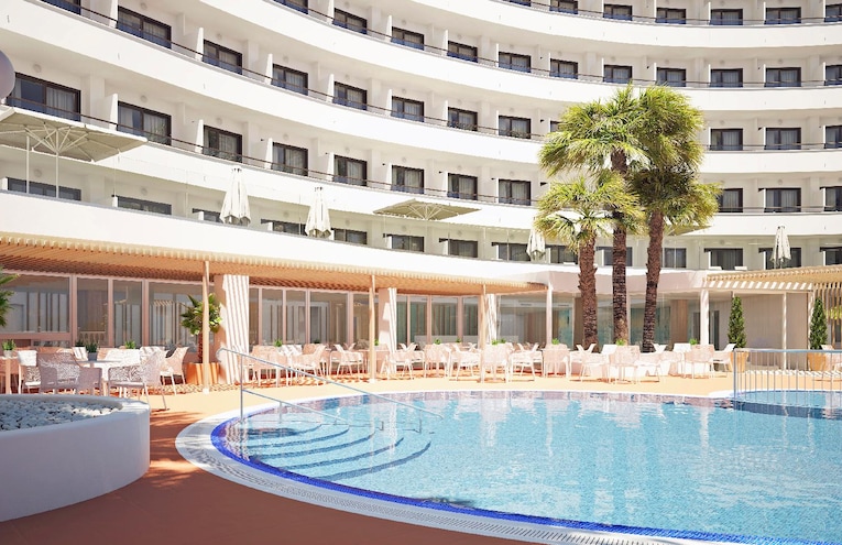 Swimming pools - 2