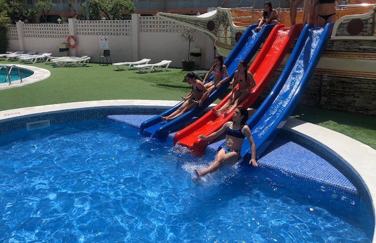 Swimming pools - 6