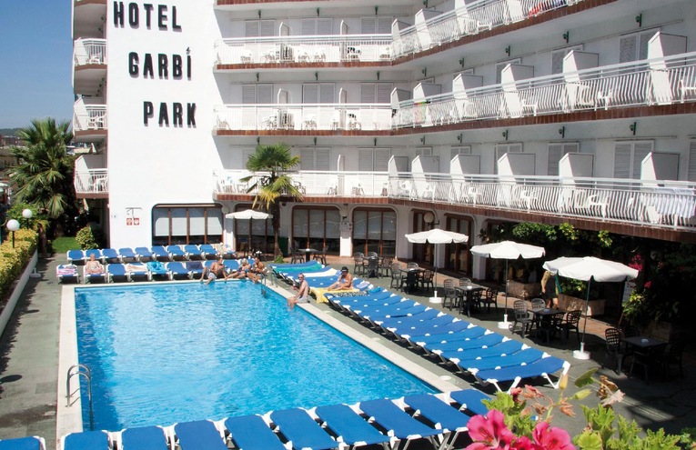 Swimming pools - 1