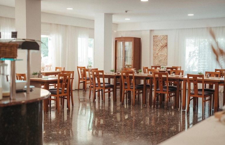 Restaurants - 1