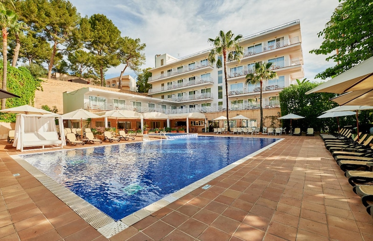 Swimming pools - 3