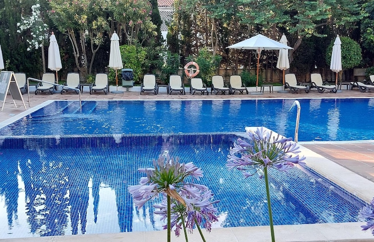 Swimming pools - 5