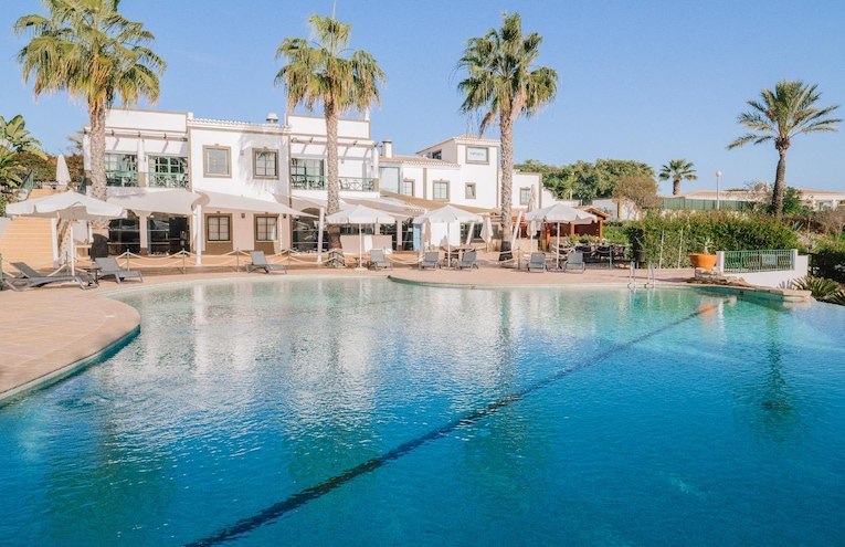 Swimming pools - 2