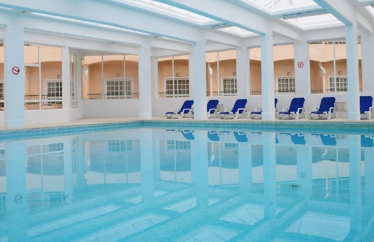 Swimming pools - 1