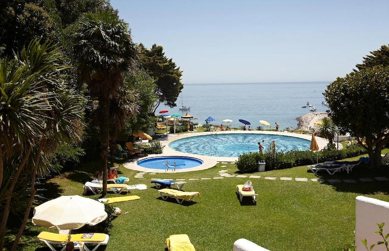 Swimming pools - 5