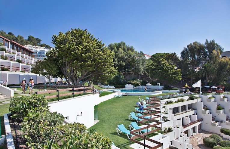 Swimming pools - 2