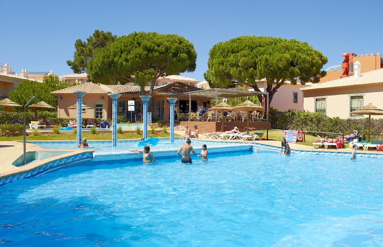 Swimming pools - 2