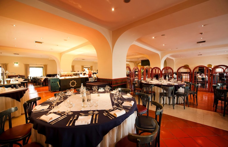 Restaurants - 3