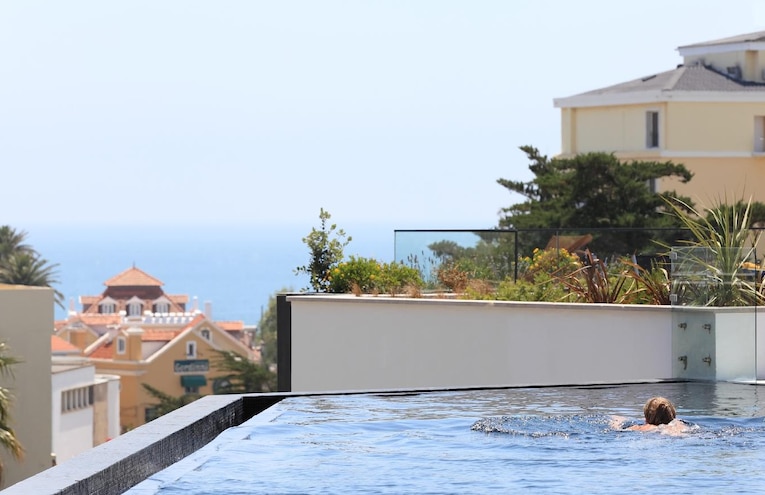 Swimming pools - 2