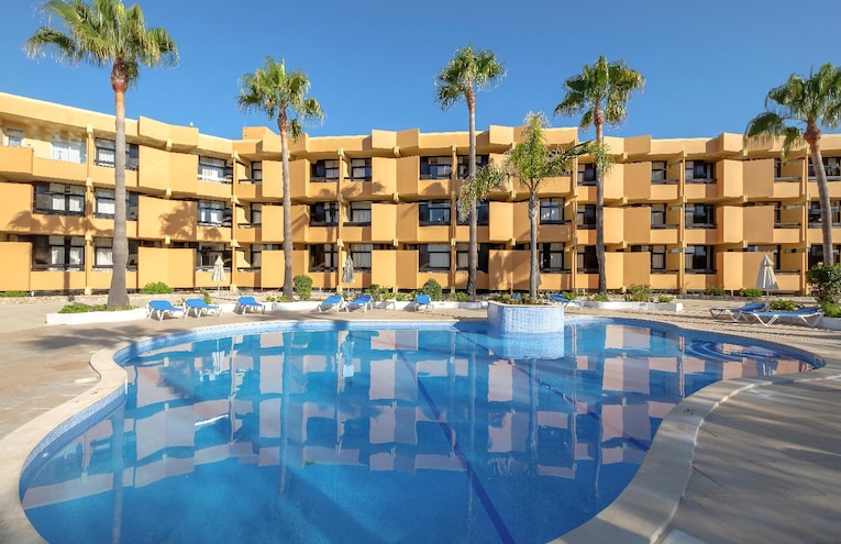 Swimming pools - 3