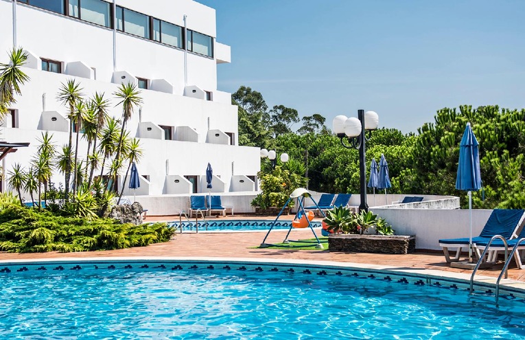 Swimming pools - 1