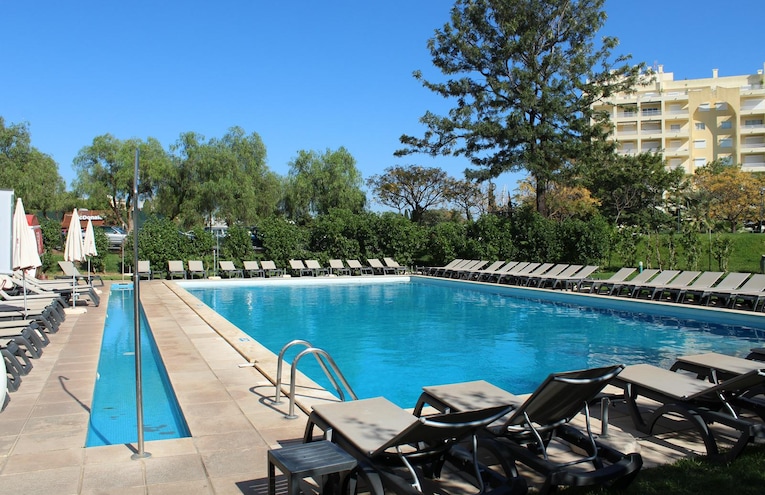 Swimming pools - 4