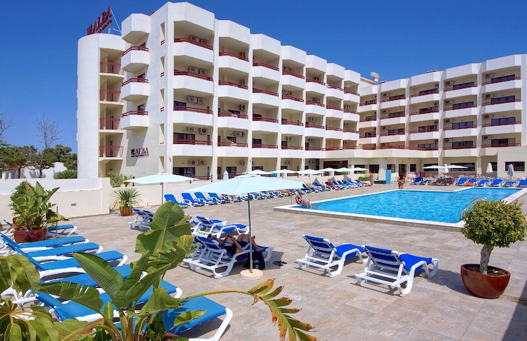 Swimming pools - 1