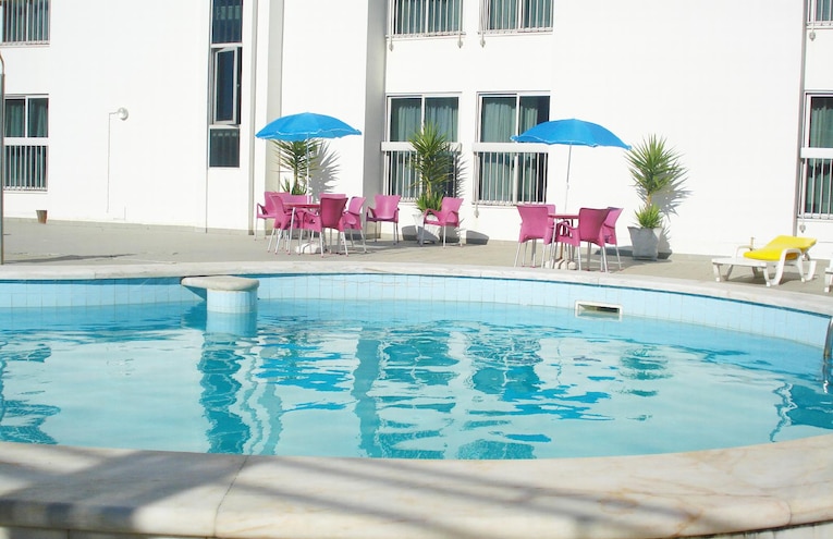 Swimming pools - 2