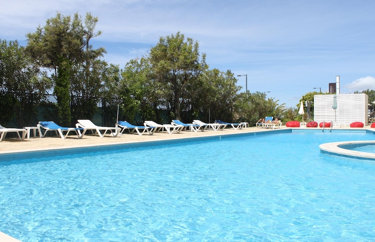 Swimming pools - 1