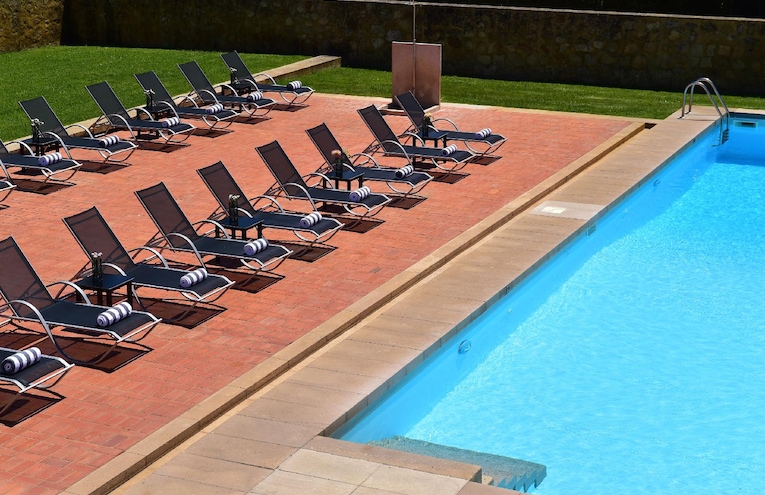 Swimming pools - 4